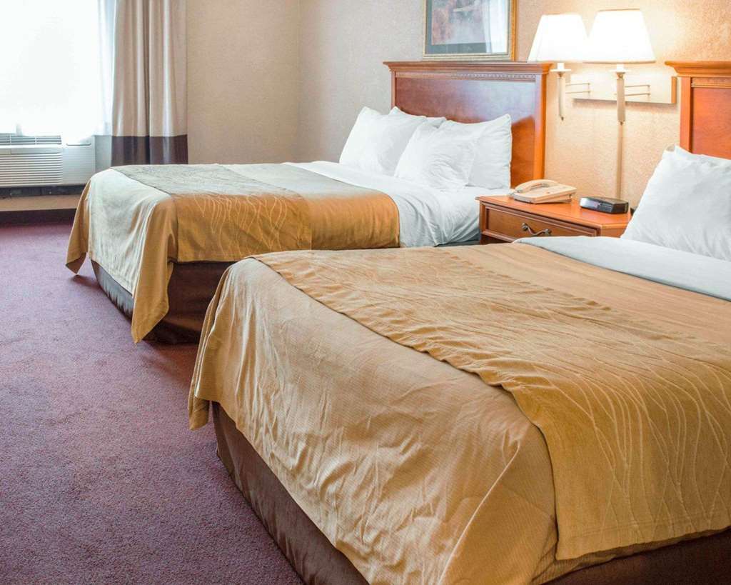 Quality Inn & Suites New Castle Ruang foto